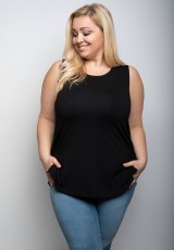 Lekka bluzka plus size w czerni Lekka bluzka plus size w czerni