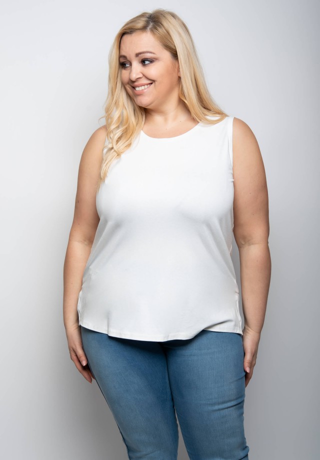 Delikatna bluzka XXL bez rękawów