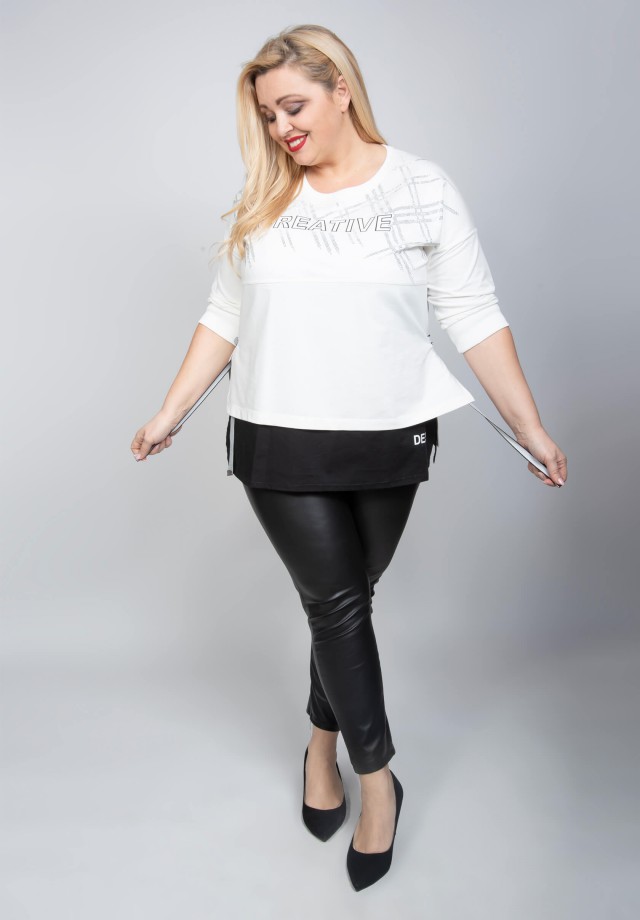 Klasyczna bluzka XXL z napisem