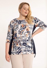 Tunika plus size z motywem gazety Tunika plus size z motywem gazety
