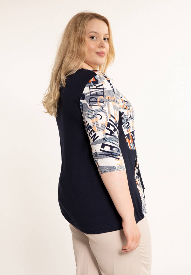 Tunika plus size z motywem gazety