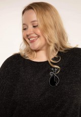 Sweterek plus size z ozdobą Sweterek plus size z ozdobą