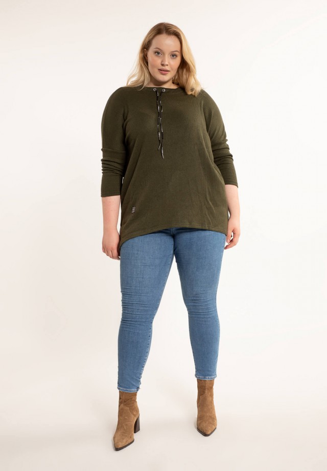 Duży sweter typu bluza