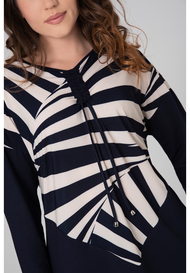 Bluzka XXL zebra, ściągana pod szyją