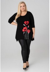 Tunika asymetryczna "czerwone maki" w kolorze czarnym w dużych rozmiarach Tunika asymetryczna "czerwone maki" w kolorze czarnym w dużych rozmiarach